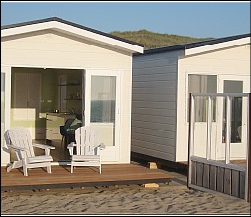 Strandhuisjes als 'Romantisch hotel aan Zee'